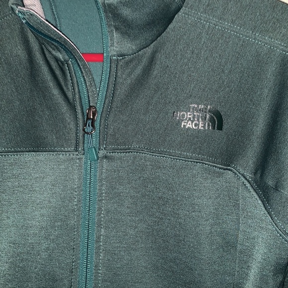 Women’s North Face emerald green zip up fleece sweater in size S - Picture 2 of 4